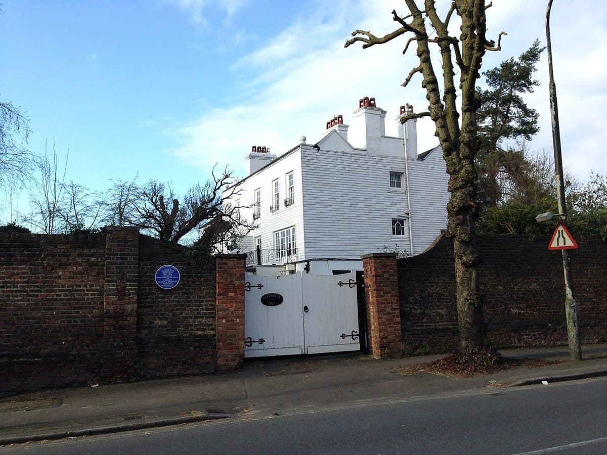 44 Netherhall Gardens, London