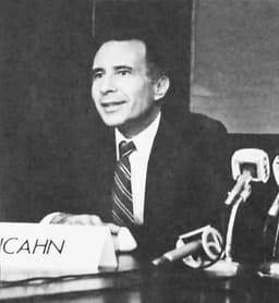 Carl Icahn headshot from DOJ case files